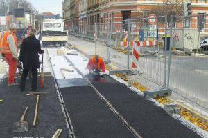 Kirchner Gussasphalt, Straßen- und Tiefbau GmbH - Referenzen Gussasphaltverlegung - Gleisbau